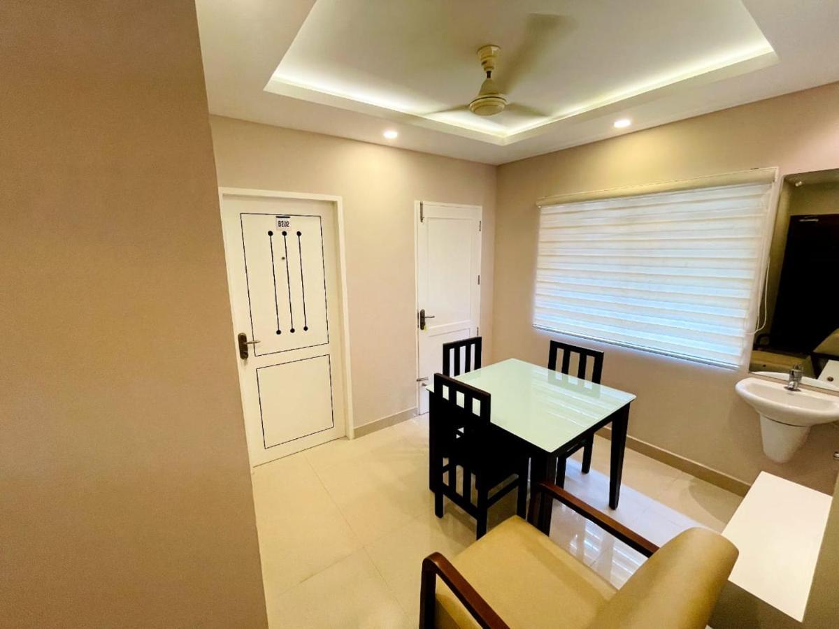 Hotel Kb Residency à Kozhikode Extérieur photo